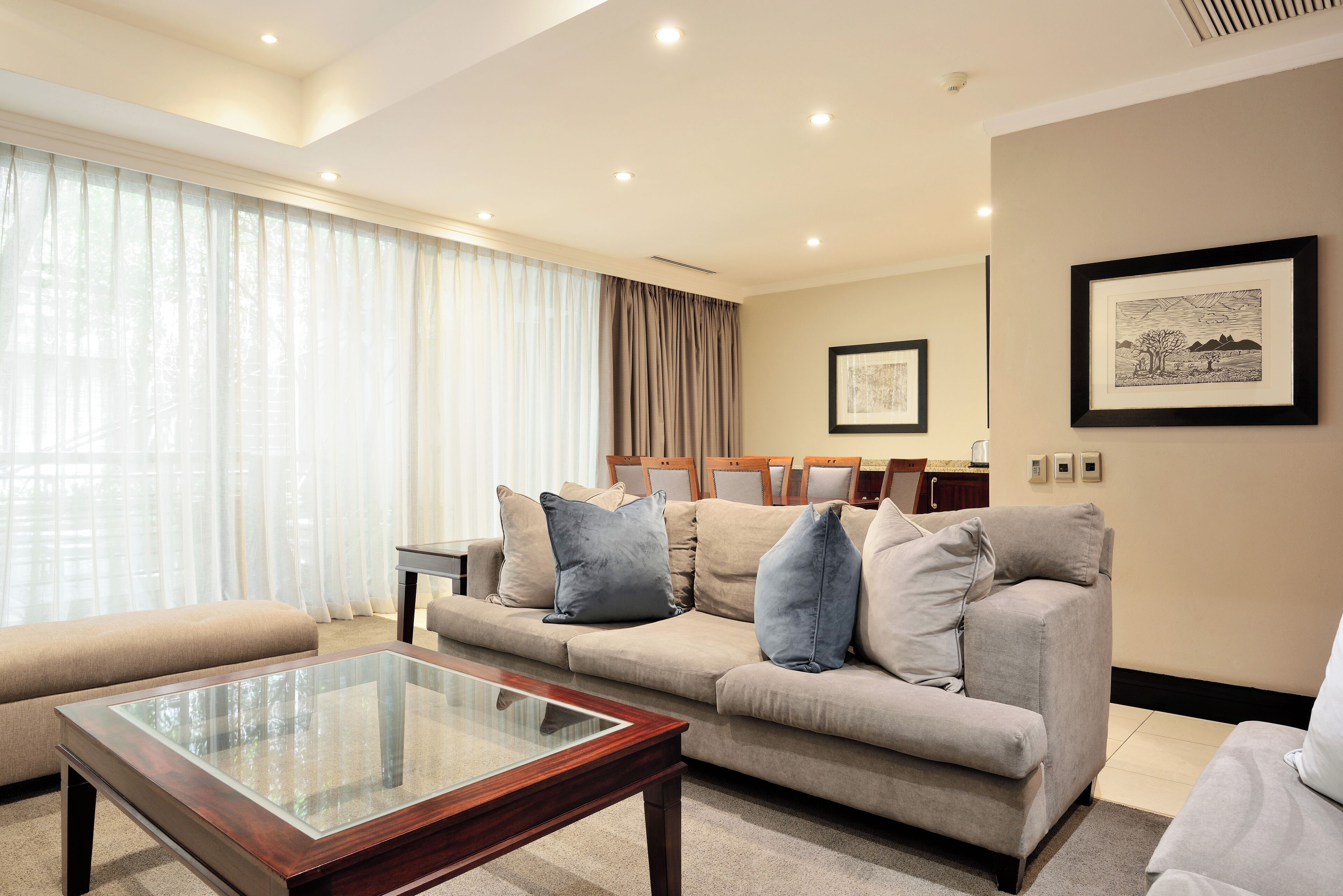 Photo - Raphael Suites