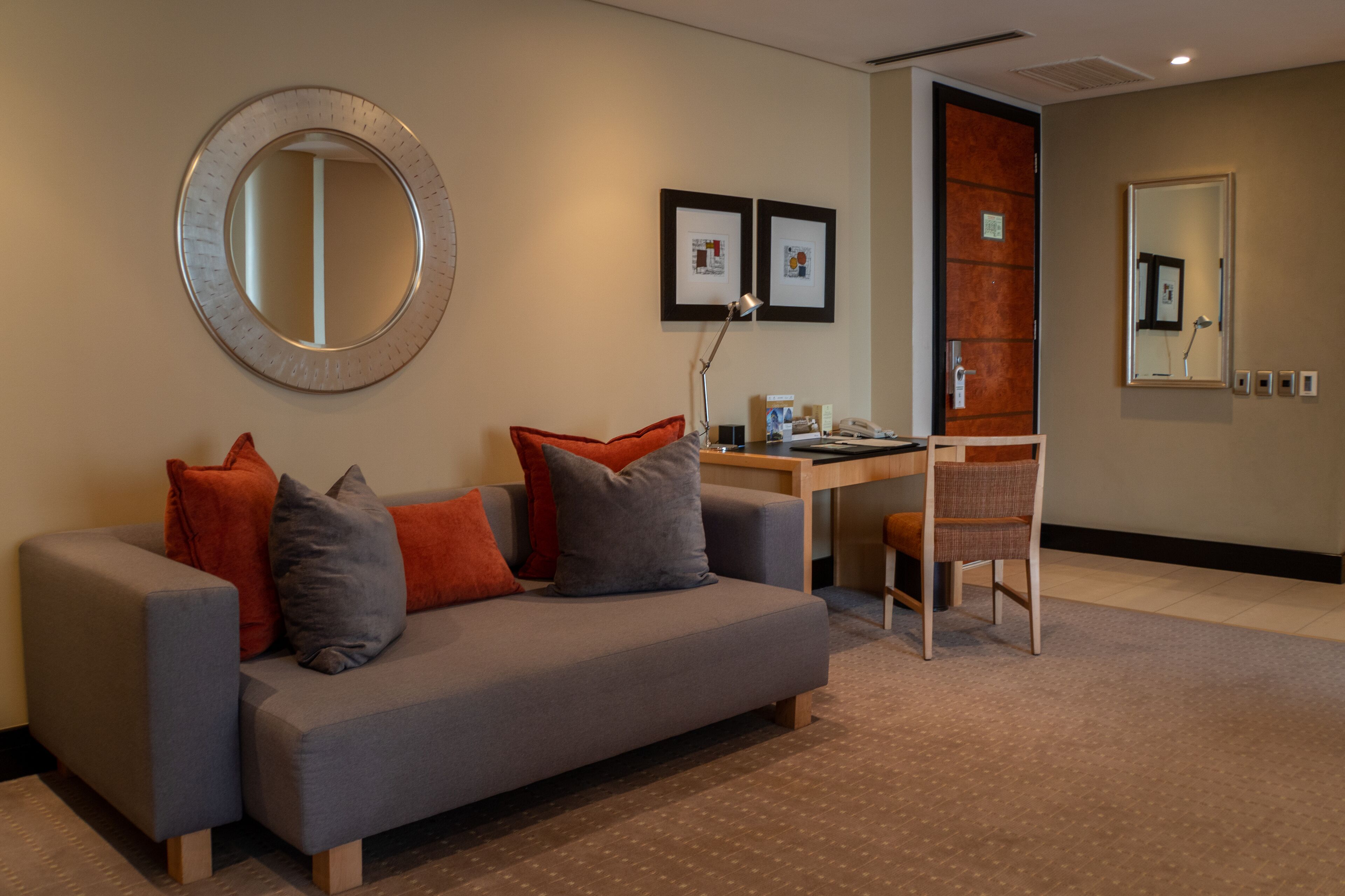 Executive Suite, 1 Bedroom | In-room safe, desk, laptop workspace, soundproofing