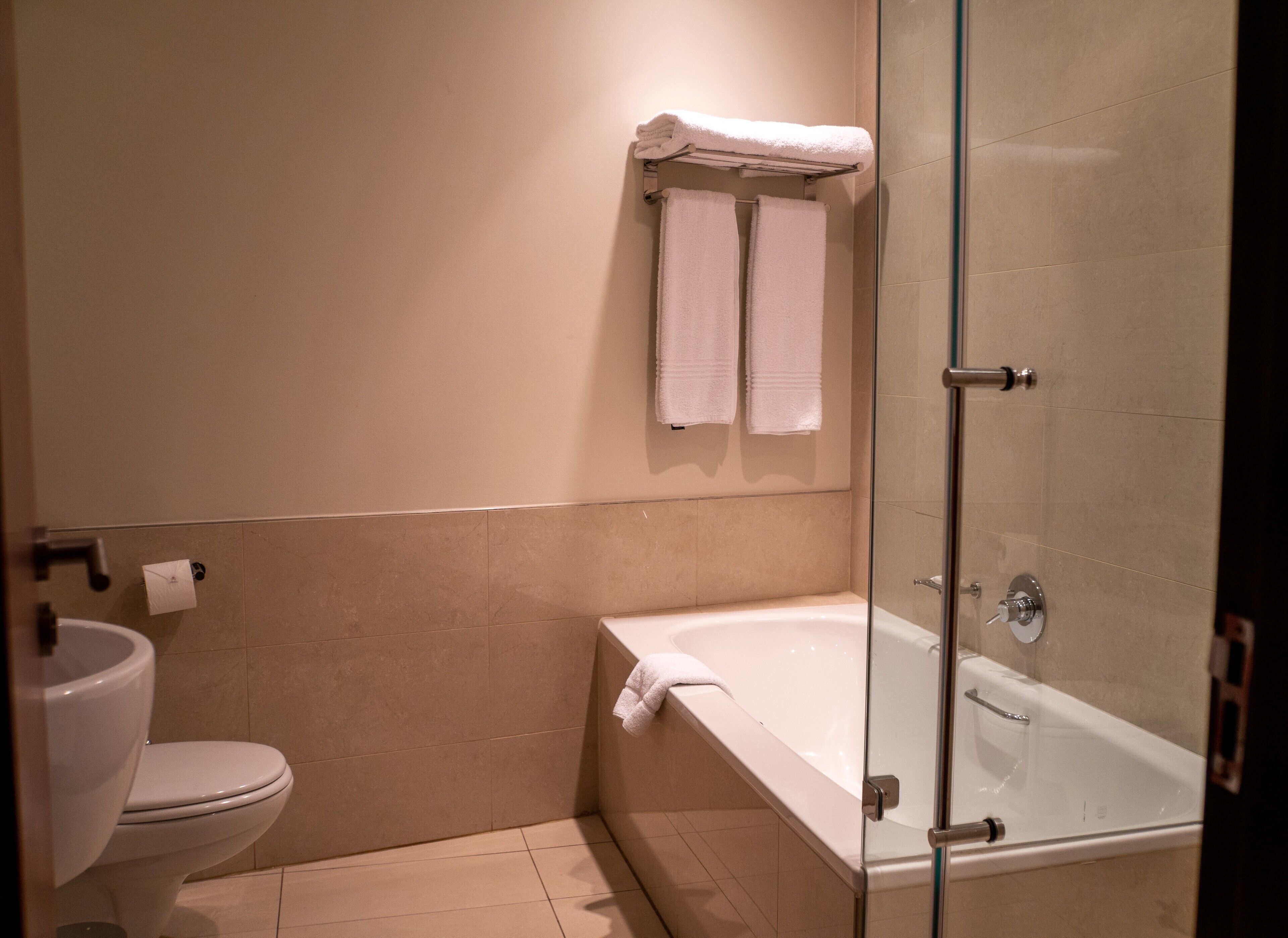 Suite, 1 Schlafzimmer | Badezimmer