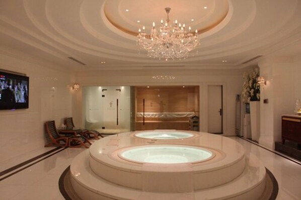 Body treatments, massage/treatment rooms - Citic Ningbo International Hotel (Ningbo)