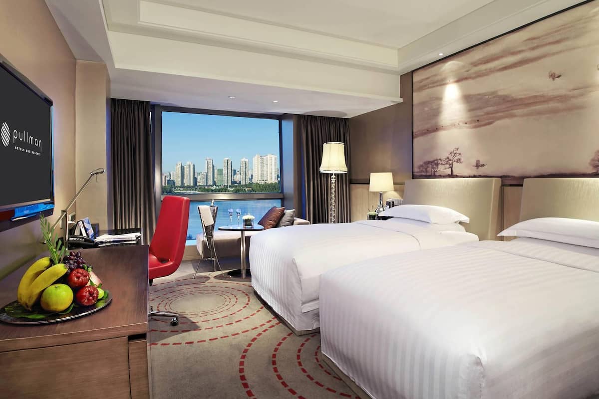 1 bedroom, minibar, in-room safe, desk