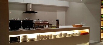 Beijing Sentury Apartment Hotel