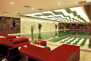 Interior - Beijing Xinjiang Hotel (Beijing)
