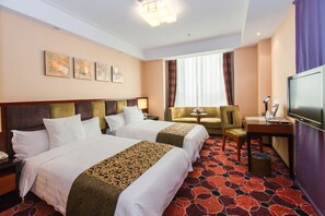 Internet, alarm clocks - Sunrise International Hotel (Shenyang)