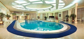 Indoor pool - Sunrise International Hotel (Shenyang)