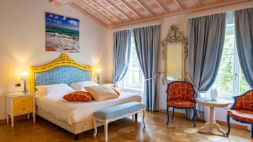 Deluxe Room | Premium bedding, down comforters, minibar, in-room safe