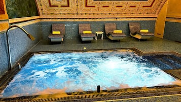 Behandlungsräume für Paare, Sauna, Whirlpool, Dampfbad