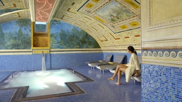Bain à remous intérieur