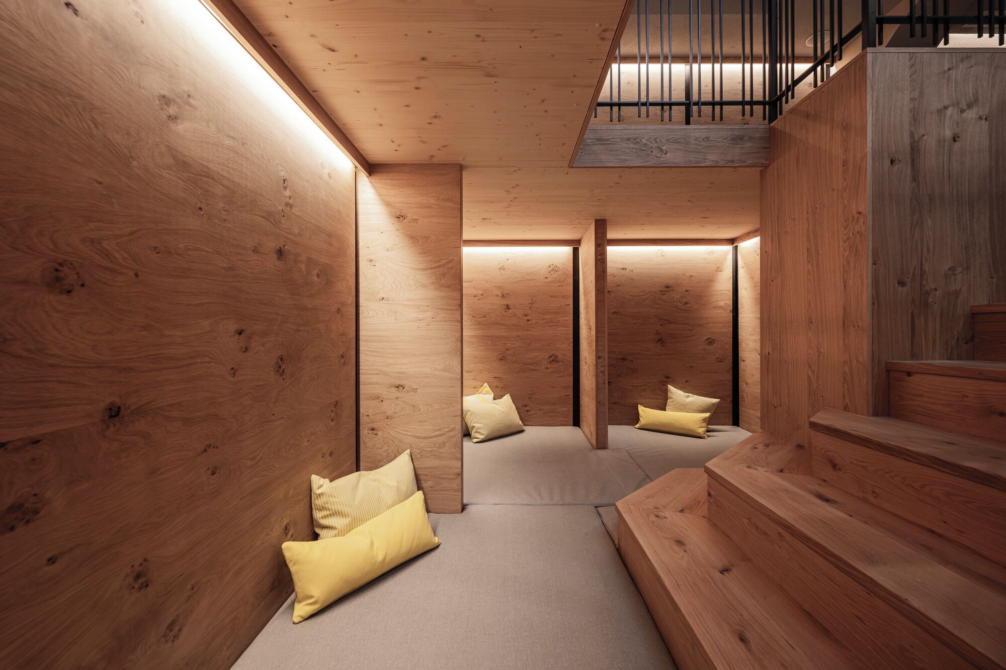 Parihoitohuone(ita), sauna, poreallas, höyrysauna, turkkilainen sauna