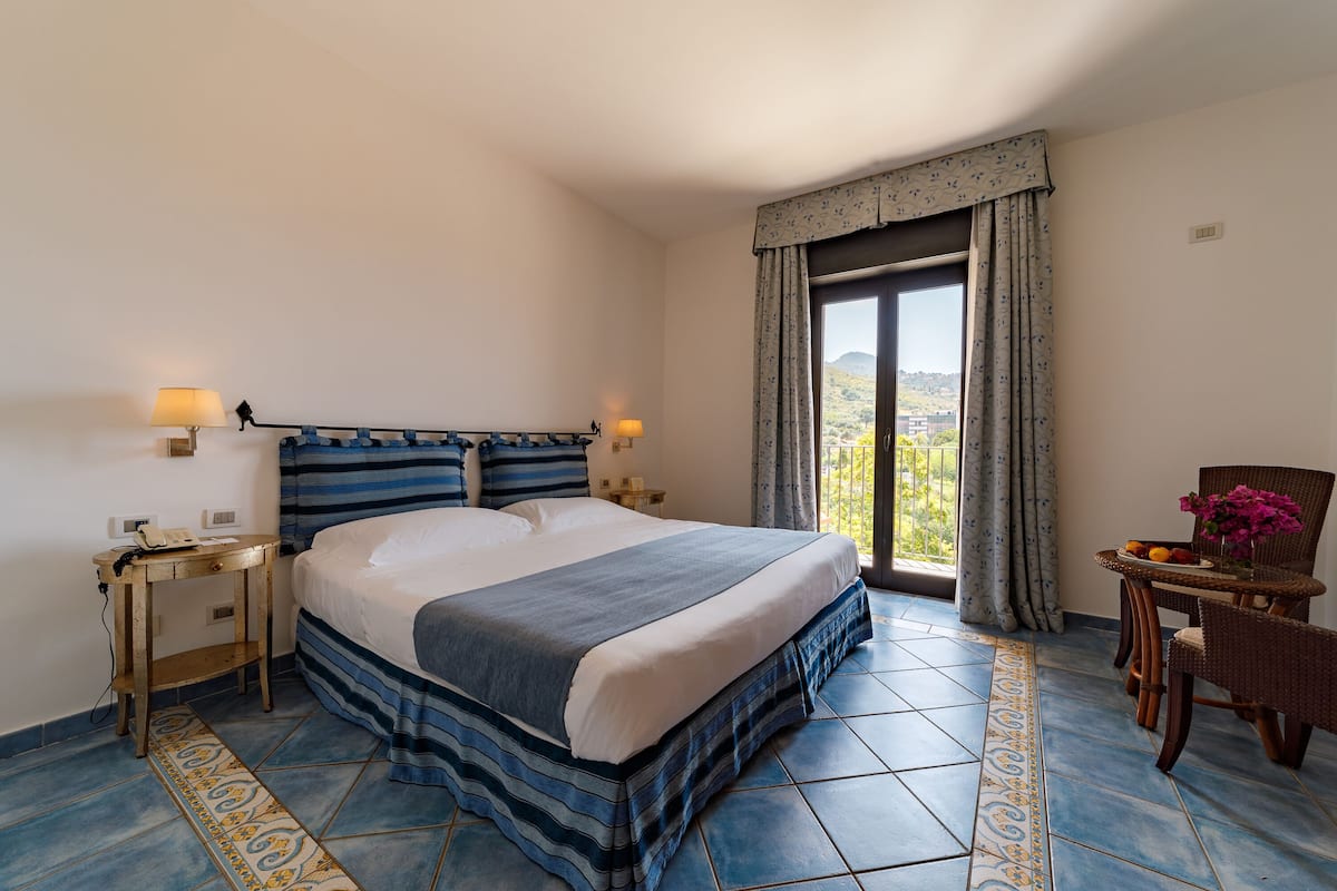 1 chambre, draps en coton égyptien, literie de qualité, couette en duvet