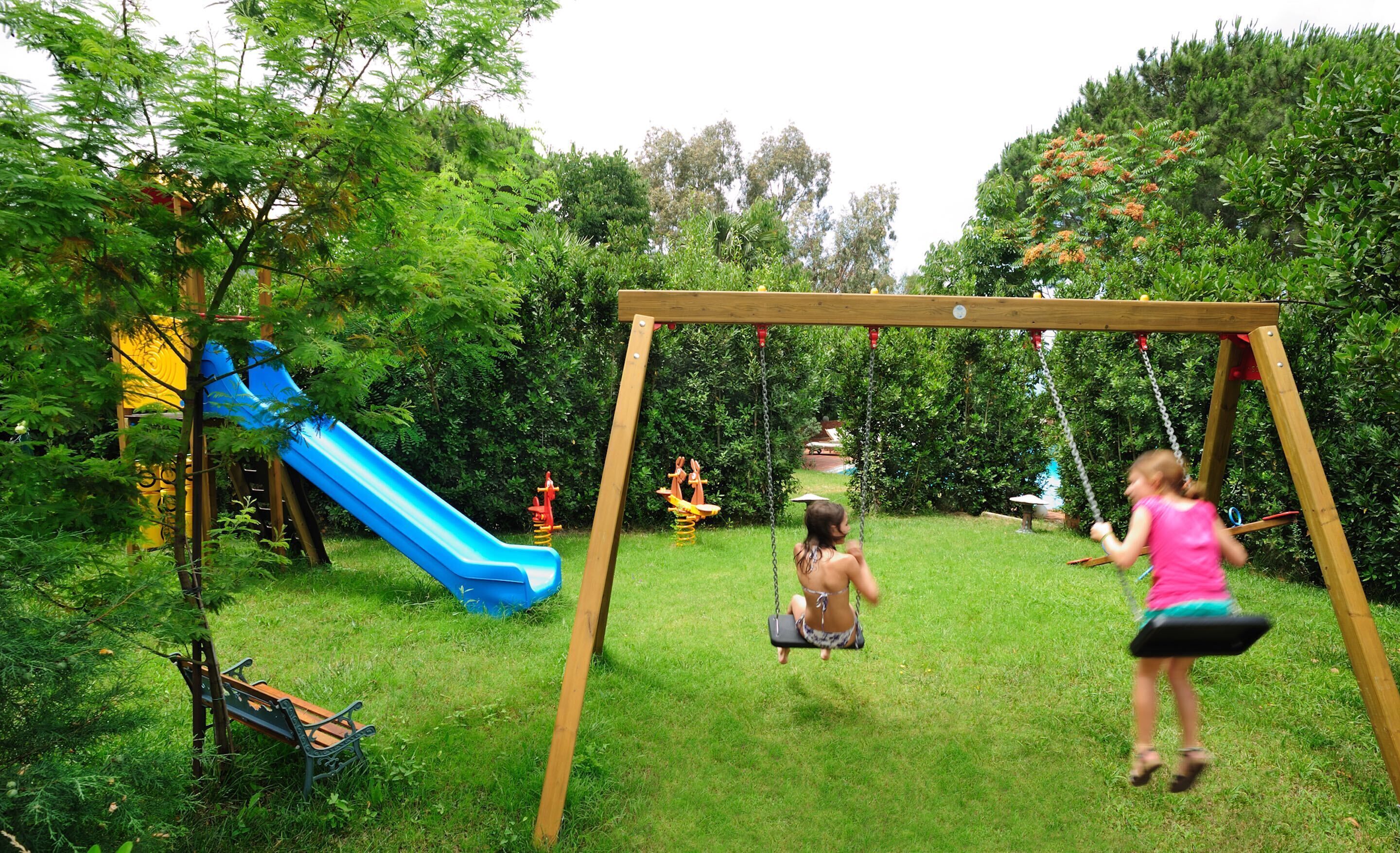 children’s play area – outdoor