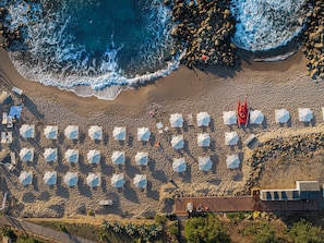 Private beach nearby, white sand, free beach shuttle, sun loungers