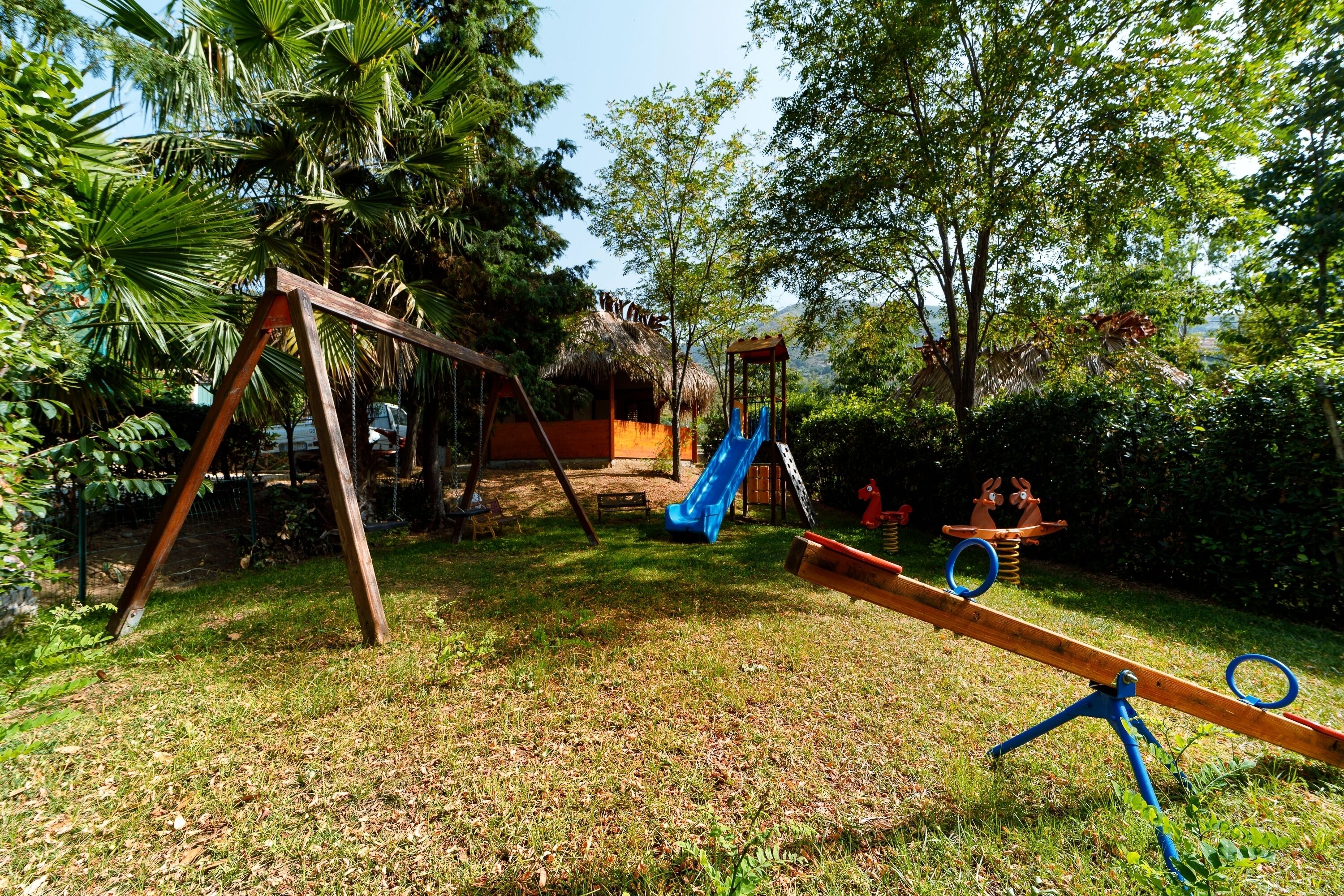children’s play area – outdoor