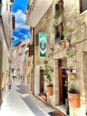 Front of property - Hotel Sant'Ercolano (Perugia)