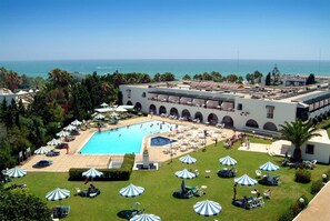 Indoor pool, outdoor pool - El Mouradi Beach (Hammamet)