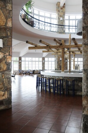 Bar (on property) - Sunrise Village Beach (Messini)