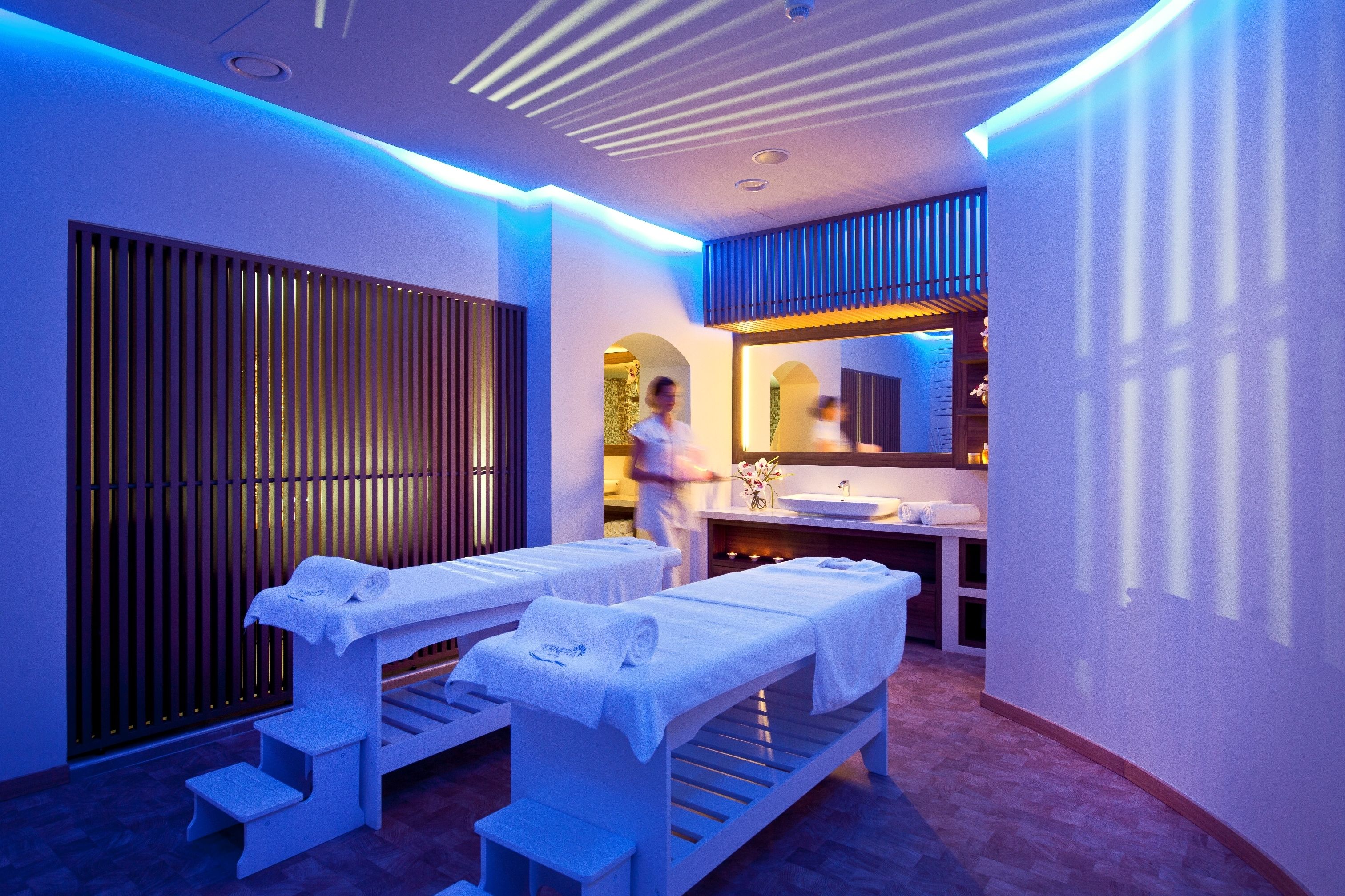 couples treatment room(s), turkish bath/hammam, manicures and pedicures