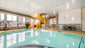 Piscine couverte