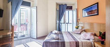 Twin Room | Soundproofing, free WiFi