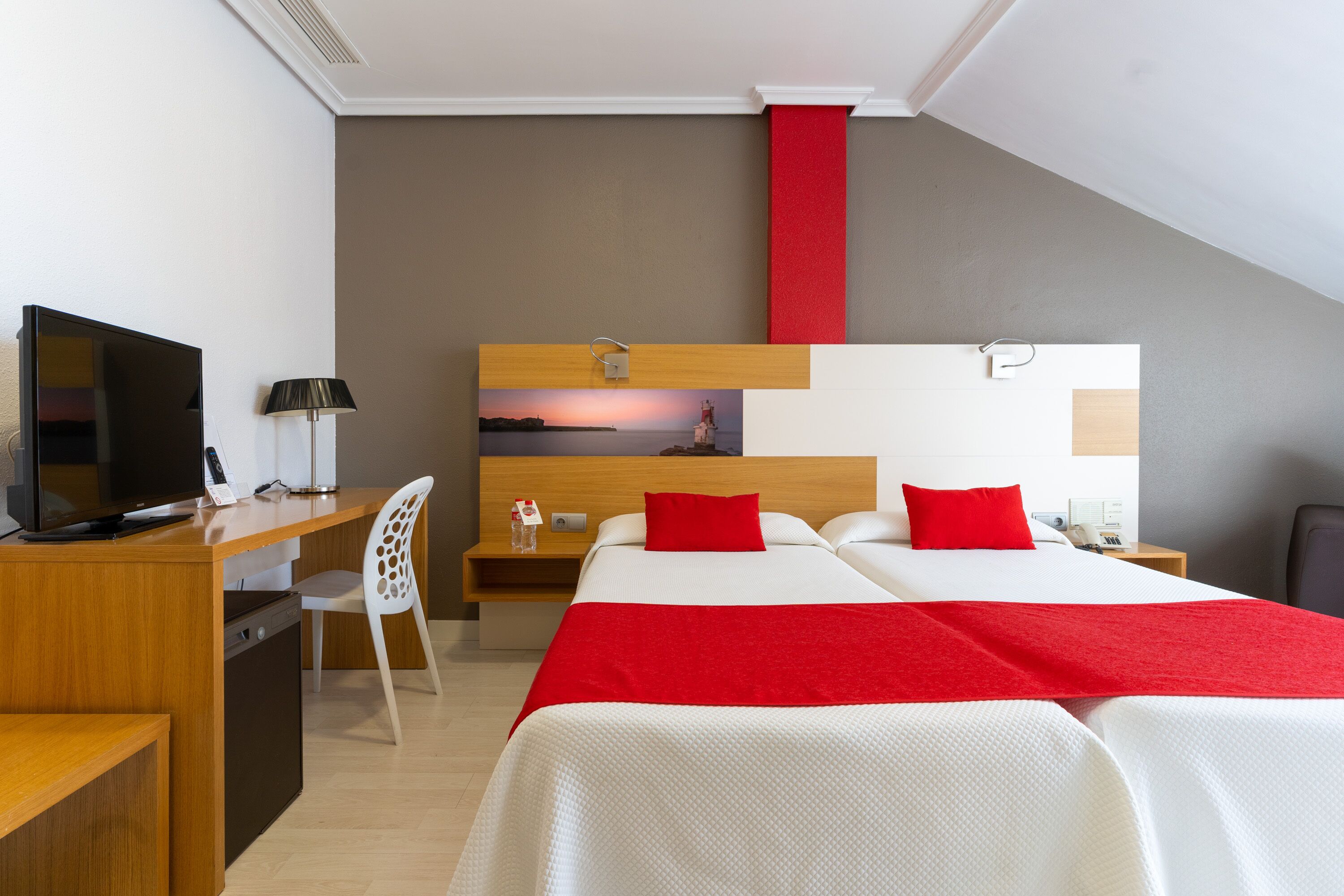 down duvets, in-room safe, desk, laptop workspace