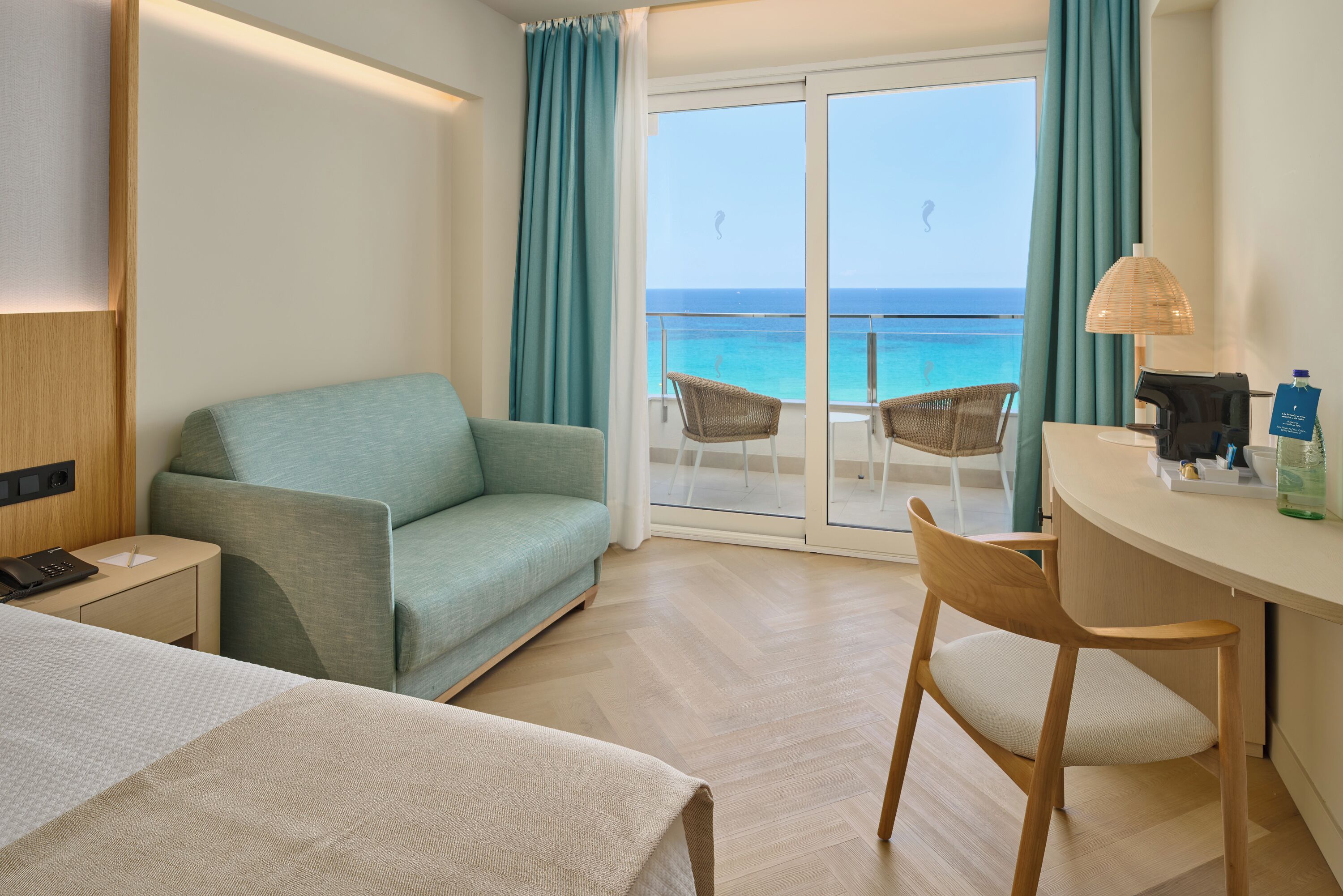 1 bedroom, in-room safe, desk, iron/ironing board