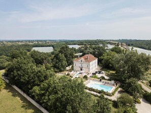 Aerial view - Le Manoir St Jean (Saint-Paul-d'Espis)