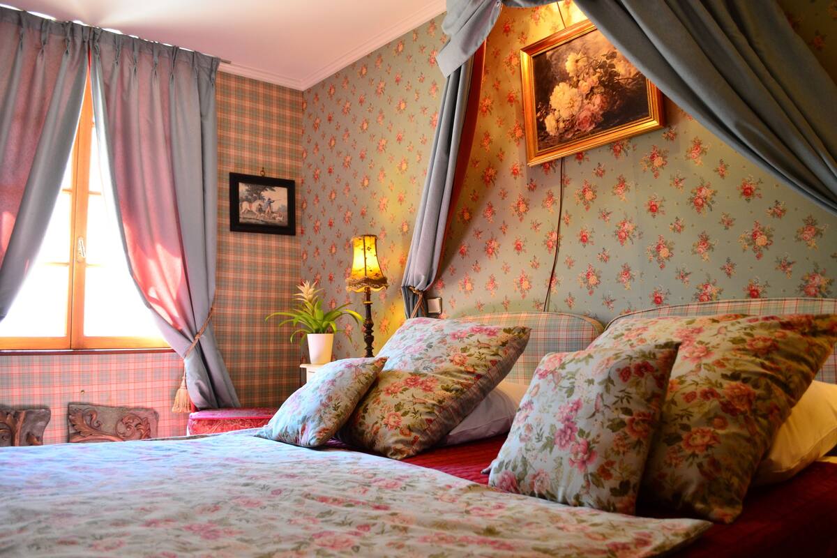 Coffres-forts dans les chambres, bureau, chambres insonorisées