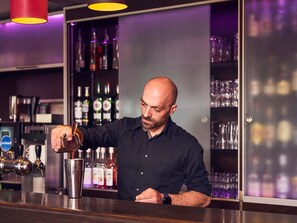 Bar (en la propiedad)