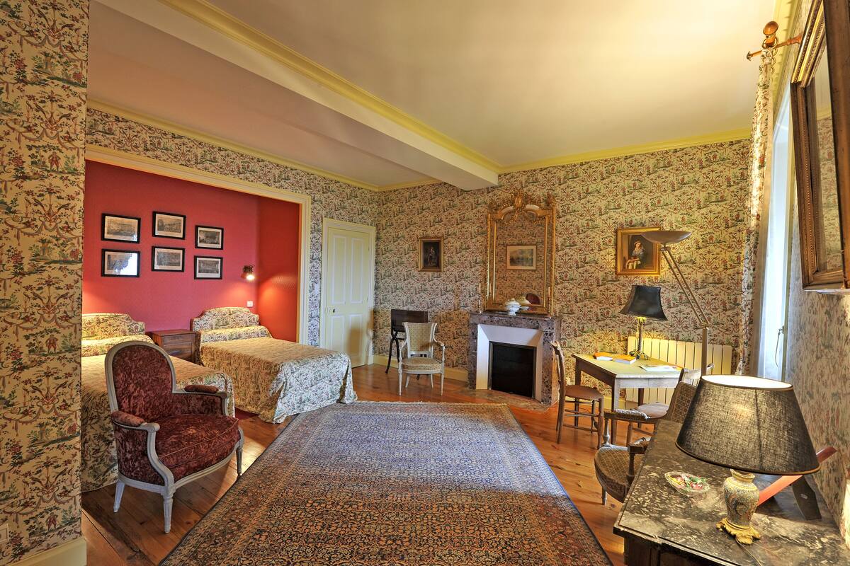 Suite Adrienne, Marquise de la Fayette