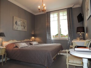 Sistema de insonorización, camas plegables/adicionales y wifi gratis