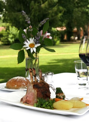 Mittagessen und Abendessen, französische Küche