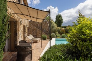 Luxury Villa, 2 Bedrooms, Private Pool, Mountain View | Premium bedding, pillowtop beds, minibar, in-room safe