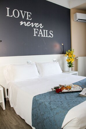 Superior Double or Twin Room | In-room safe, desk, free WiFi, wheelchair access - Park Hotel (Latina)