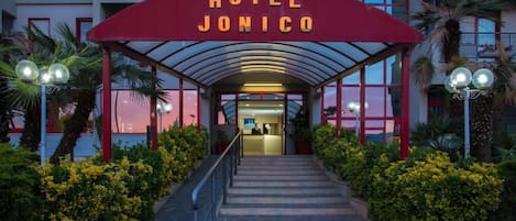 Entrée de l’hébergement