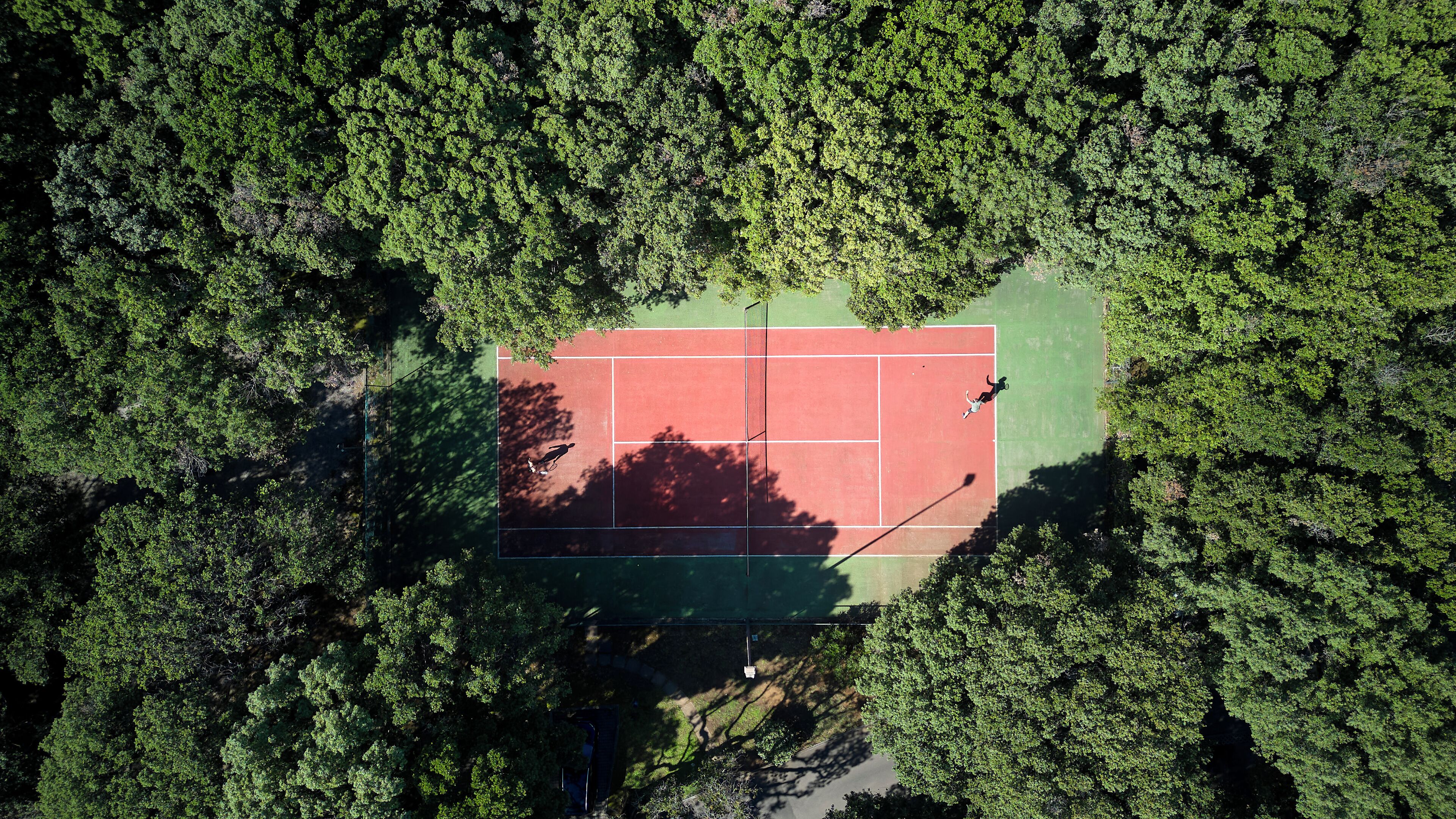 tennis court