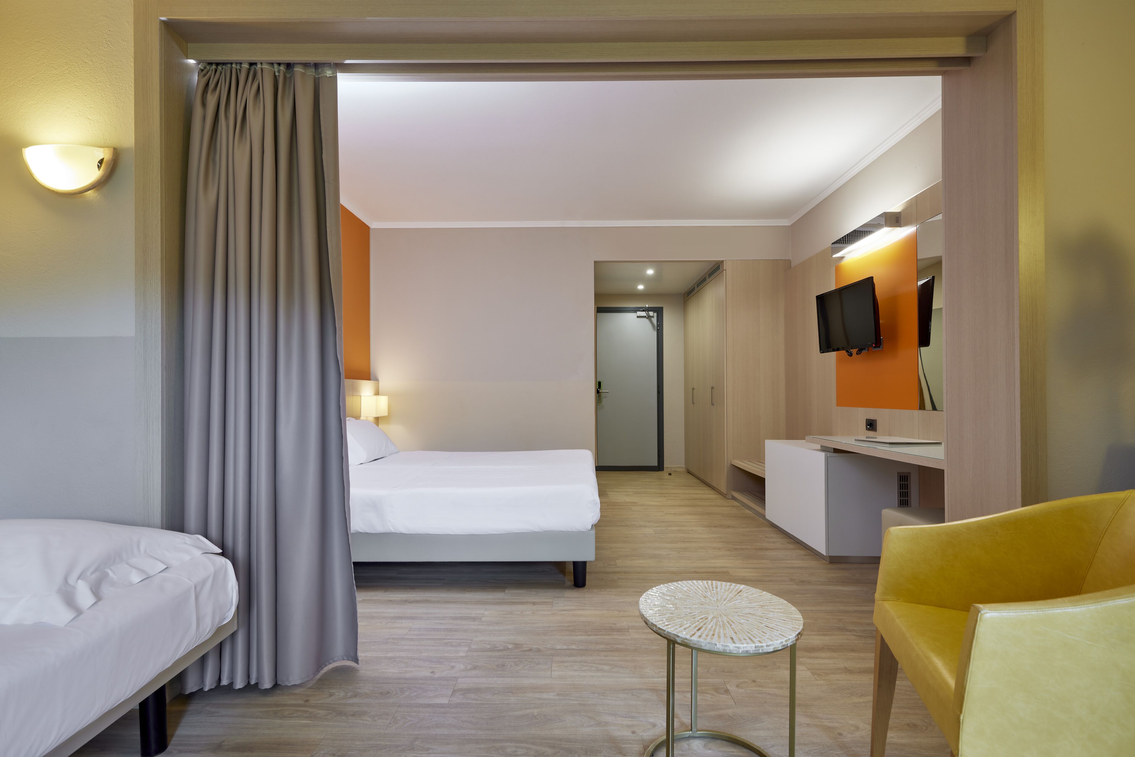 1 bedroom, minibar, in-room safe, desk