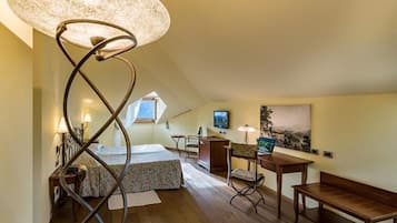 Loft, Seeblick (Large) | Allergikerbettwaren, Daunenbettdecken, Minibar, Zimmersafe