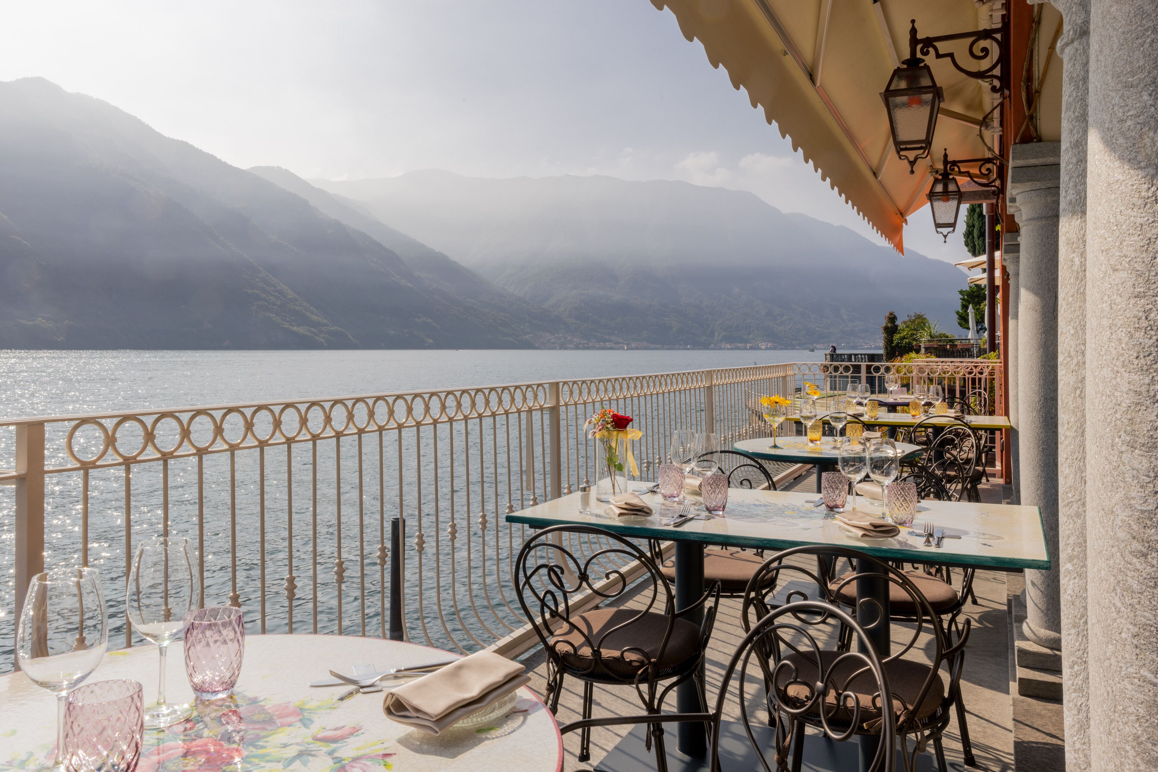 Frühstück, Mittagessen, Abendessen, italienische Küche 