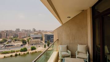 Royal Suite, 1 Bedroom | Minibar, in-room safe, soundproofing, free WiFi