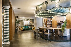 Bar (on property) - Hotel Vincci Soho (Madrid)