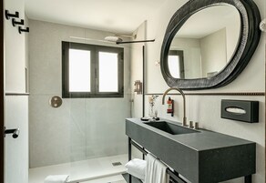 Camera Deluxe | Bagno | Doccia, articoli per l'igiene personale ecosostenibili, asciugacapelli