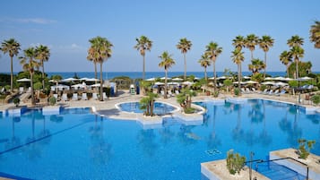 Indoor pool, outdoor pool, sun loungers