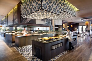 Desayuno buffet incluido todos los días