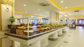 Petit déjeuner buffet compris tous les jours