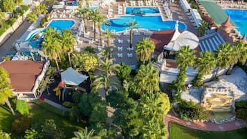 2 indoor pools, 2 outdoor pools, pool umbrellas, pool loungers