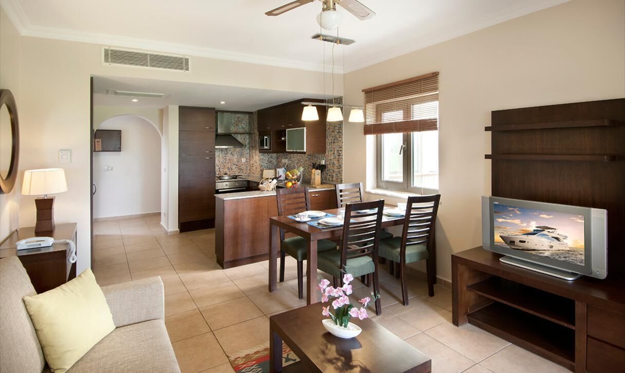 LCD TV, table tennis, books