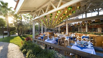 Breakfast, lunch, dinner served; international cuisine, pool views