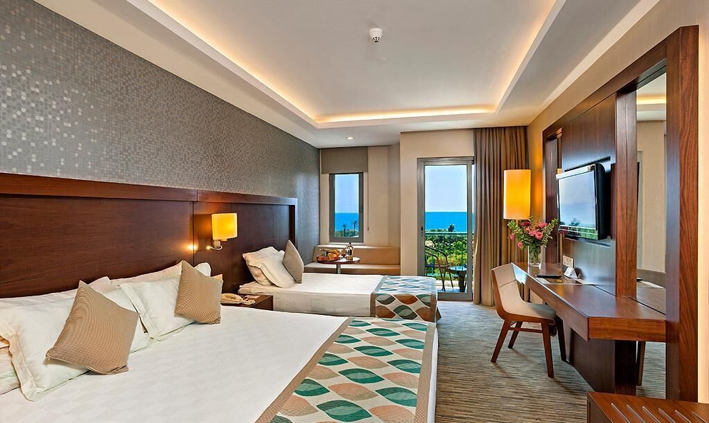 Free minibar items, in-room safe, desk, soundproofing