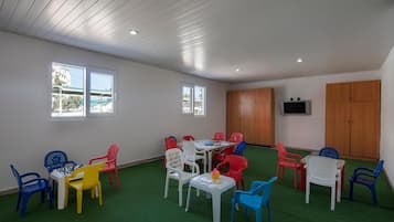 Children’s play area – indoor