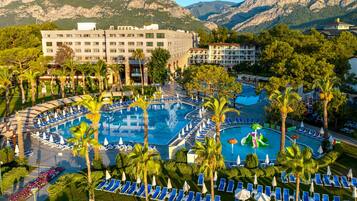 Indoor pool, 4 outdoor pools, lifeguards on site